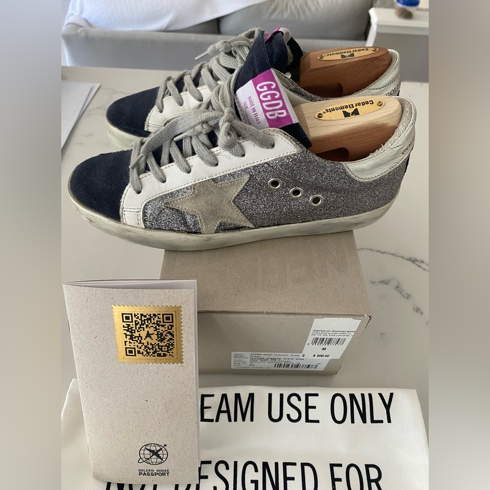 Golden Goose Superstar size 6/36